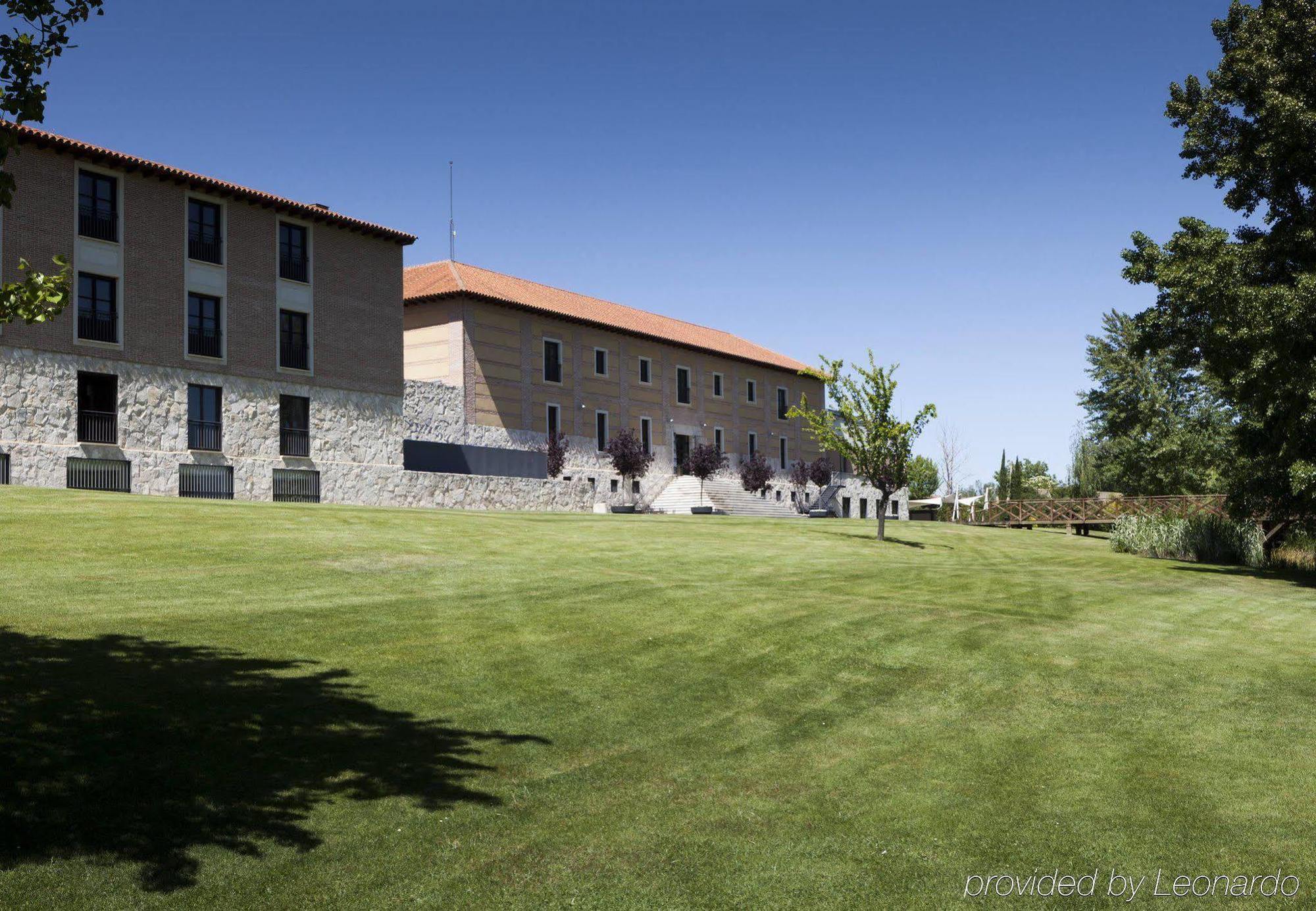 Ac Hotel Palacio De Santa Ana By Marriott Valladolid Exterior photo